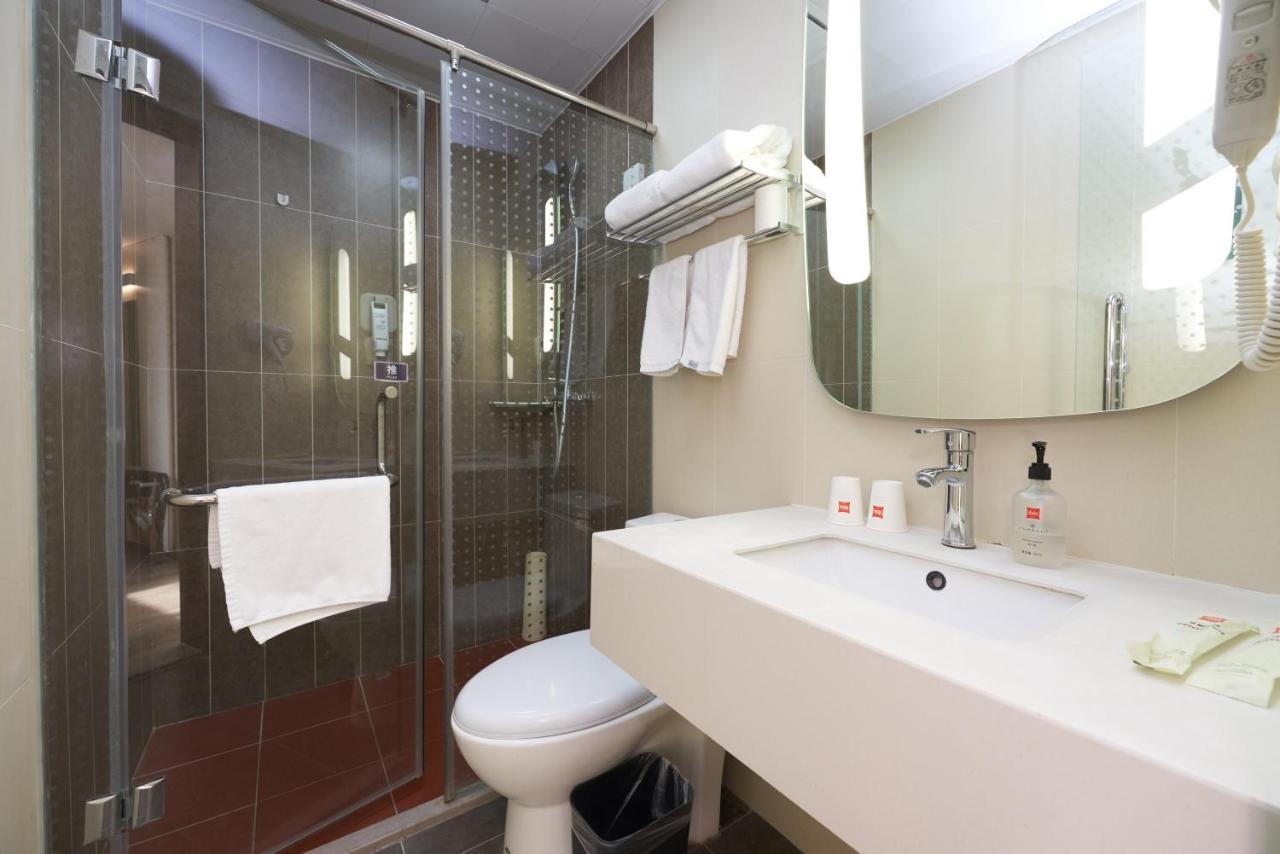 Ibis Beijing Guanzhuang Changying Middle Road Hotel Exterior photo